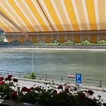 Penzion / Scheid Kestert
