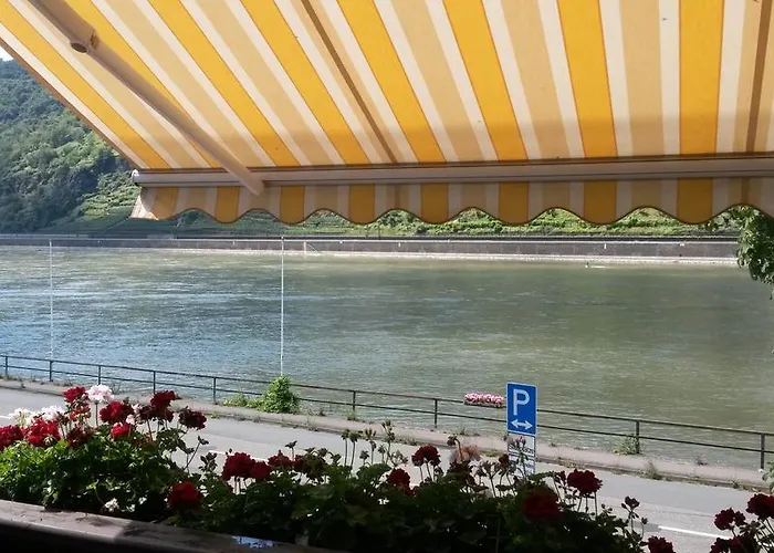 בית הארחה / Scheid Kestert