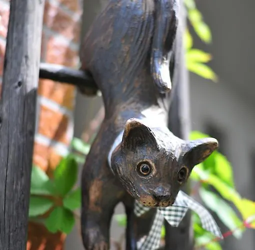 בית הארחה / Scheid